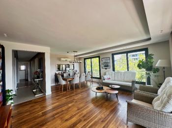 Evka3'te Bornova Koleji Yakını, LÜKS Daireler