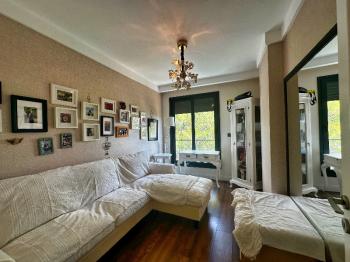 Evka3'te Bornova Koleji Yakını, LÜKS Daireler