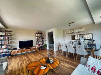 Evka3'te Bornova Koleji Yakını, LÜKS Daireler