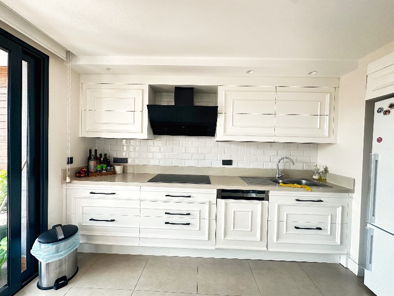 Evka3'te Bornova Koleji Yakını, LÜKS Daireler