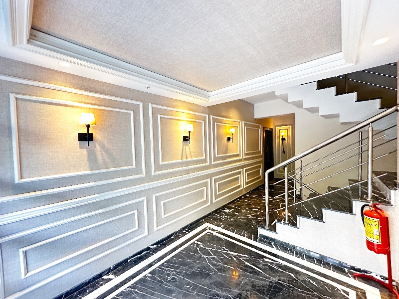 Evka3'te Bornova Koleji Yakını, LÜKS Daireler