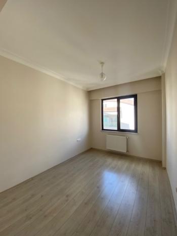 ARTI'DAN ÖZLÜCE BULVARA CEPHE GENİŞ 3+1 KİRALIK DAİRE