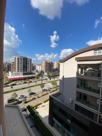 ARTI'DAN ÖZLÜCE BULVARA CEPHE GENİŞ 3+1 KİRALIK DAİRE