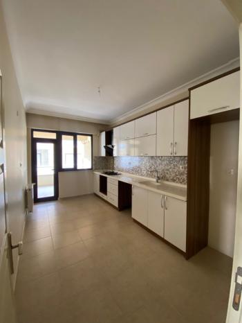 ARTI'DAN ÖZLÜCE BULVARA CEPHE GENİŞ 3+1 KİRALIK DAİRE