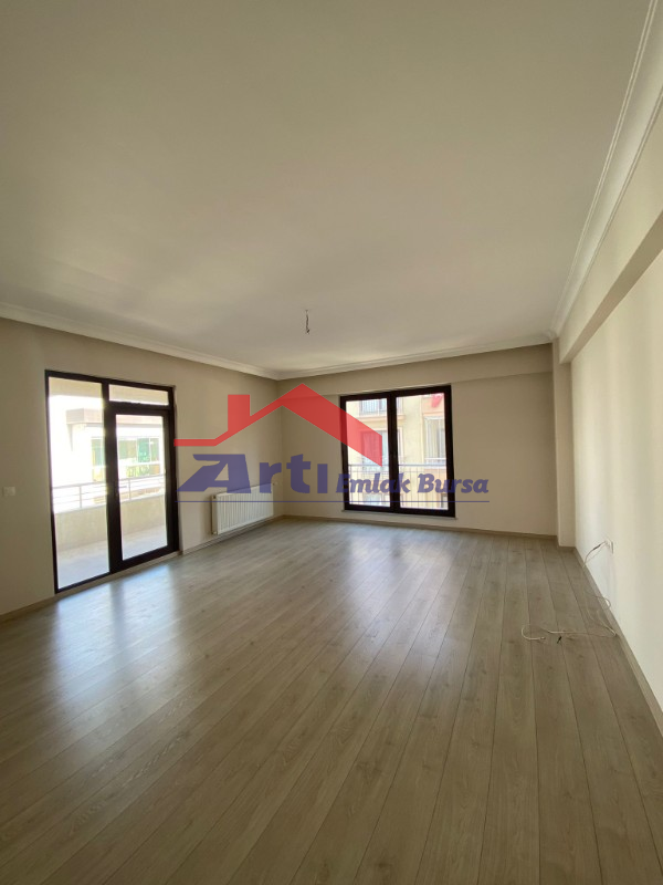 ARTI'DAN ÖZLÜCE BULVARA CEPHE GENİŞ 3+1 KİRALIK DAİRE