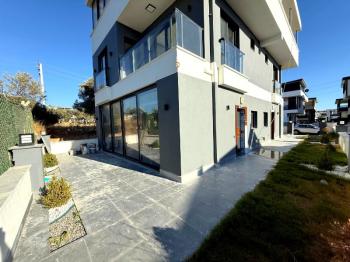 Didim'de Satılık 3+1 Deniz Manzaralı Villa