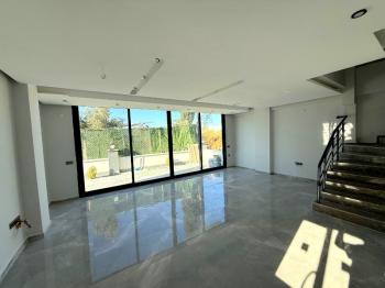 Didim'de Satılık 3+1 Deniz Manzaralı Villa