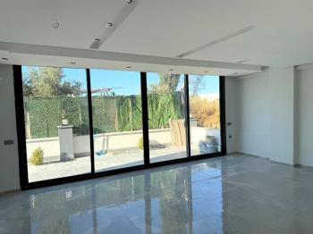Didim'de Satılık 3+1 Deniz Manzaralı Villa