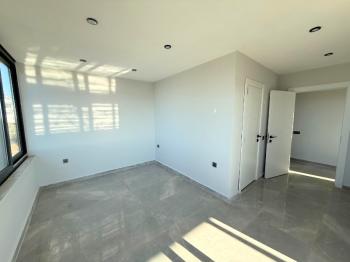 Didim'de Satılık 3+1 Deniz Manzaralı Villa