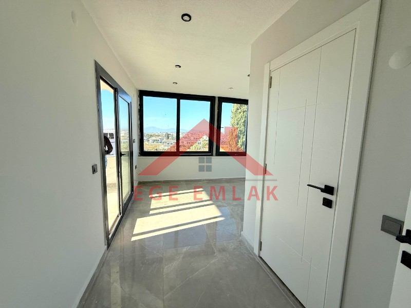 Didim'de Satılık 3+1 Deniz Manzaralı Villa