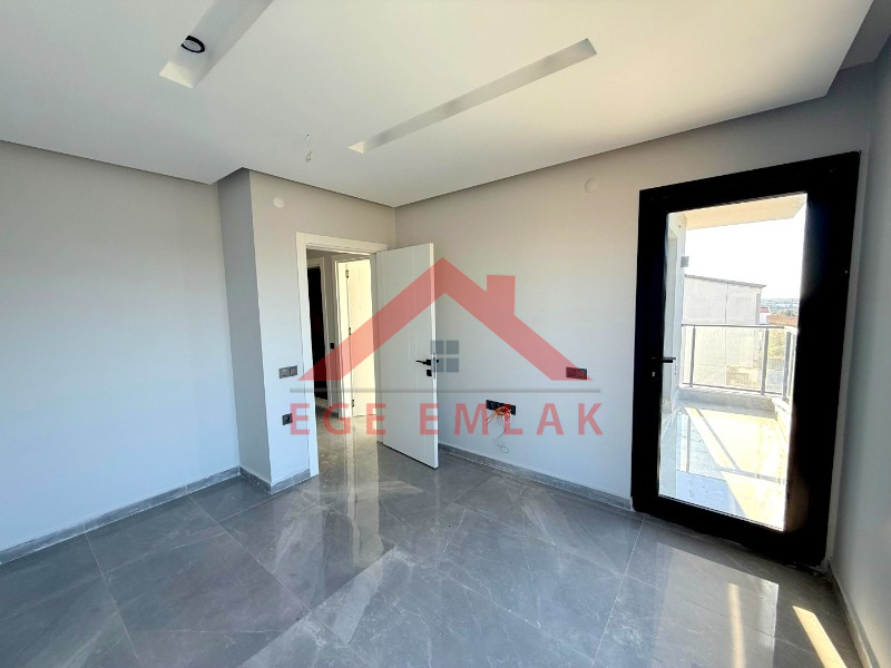 Didim'de Satılık 3+1 Deniz Manzaralı Villa