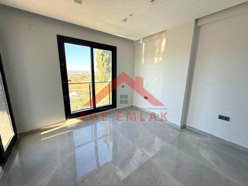 Didim'de Satılık 3+1 Deniz Manzaralı Villa