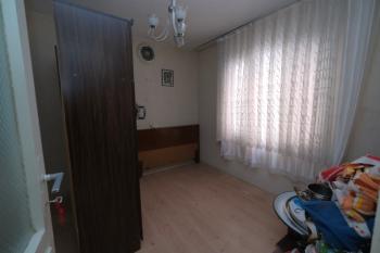 KARABAĞLAR YENİ METRO YAKINI DAİRE FİYATINA 3 KATLI BİNA