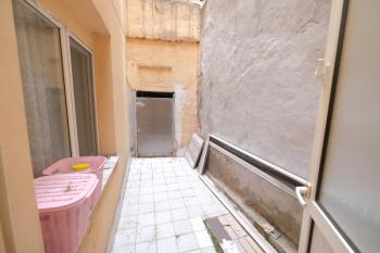 KARABAĞLAR YENİ METRO YAKINI DAİRE FİYATINA 3 KATLI BİNA