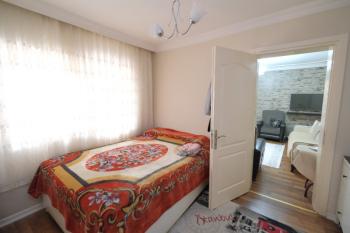 KARABAĞLAR YENİ METRO YAKINI DAİRE FİYATINA 3 KATLI BİNA