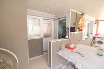 KARABAĞLAR YENİ METRO YAKINI DAİRE FİYATINA 3 KATLI BİNA