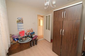 KARABAĞLAR YENİ METRO YAKINI DAİRE FİYATINA 3 KATLI BİNA