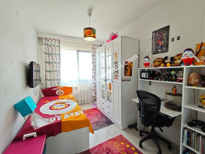 KARABAĞLAR GÜNALTAY MAHALLESİNDE LUX 2+1 ŞEHİR MANZARALI FERAH DAİRE