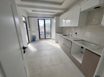 GÜVENAY - ÇORUM MERKEZ ULUKAVAK DOĞA KOLEJİ CİVARI 3+1 SATILIK 