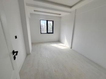 GÜVENAY - ÇORUM MERKEZ ULUKAVAK DOĞA KOLEJİ CİVARI 3+1 SATILIK 