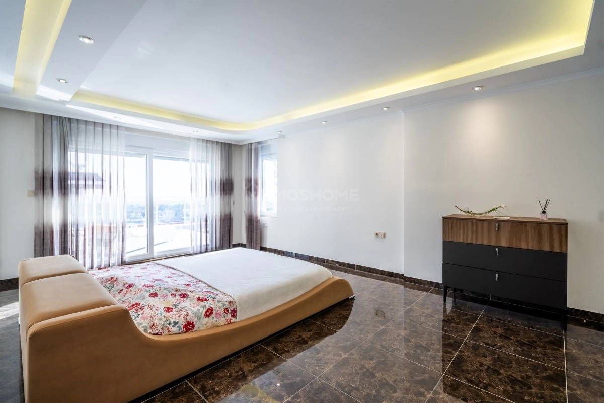 Deniz Manzaralı Lüks Cikcilli Villa