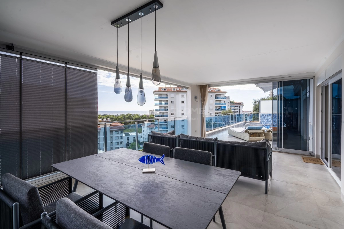 Deniz Manzaralı Lüks Cikcilli Villa