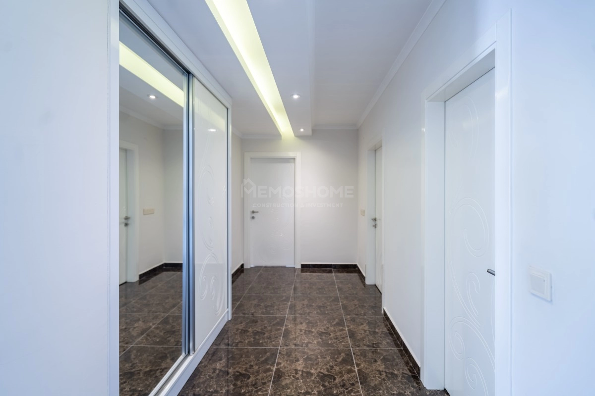 Deniz Manzaralı Lüks Cikcilli Villa