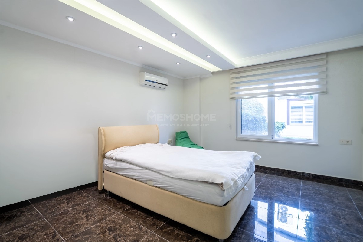 Deniz Manzaralı Lüks Cikcilli Villa