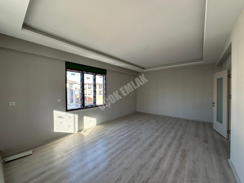 AFYON ÜÇOK EMLAKTAN KANLICA MAH SATILIK SIFIR 3+1 LÜX DAİRELER