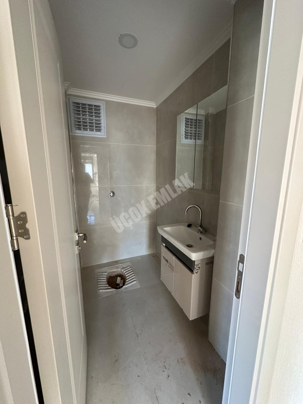 AFYON ÜÇOK EMLAKTAN KANLICA MAH SATILIK SIFIR 3+1 LÜX DAİRELER