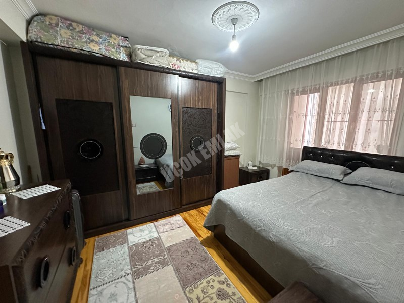 AFYON ÜÇOK EMLAKTAN MAREŞAL F ÇAKMAK MAH SATILIK 3+1 125M² ARAKAT DAİRE