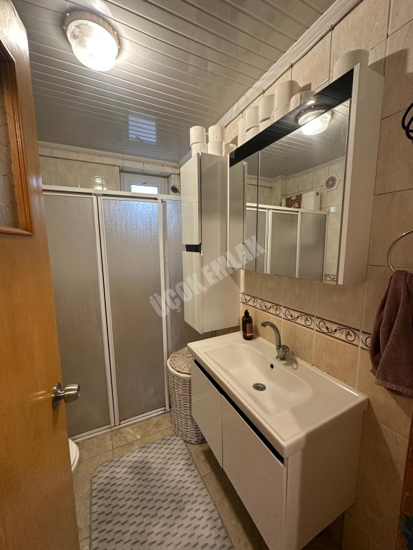 AFYON ÜÇOK EMLAKTAN MAREŞAL F ÇAKMAK MAH SATILIK 3+1 125M² ARAKAT DAİRE