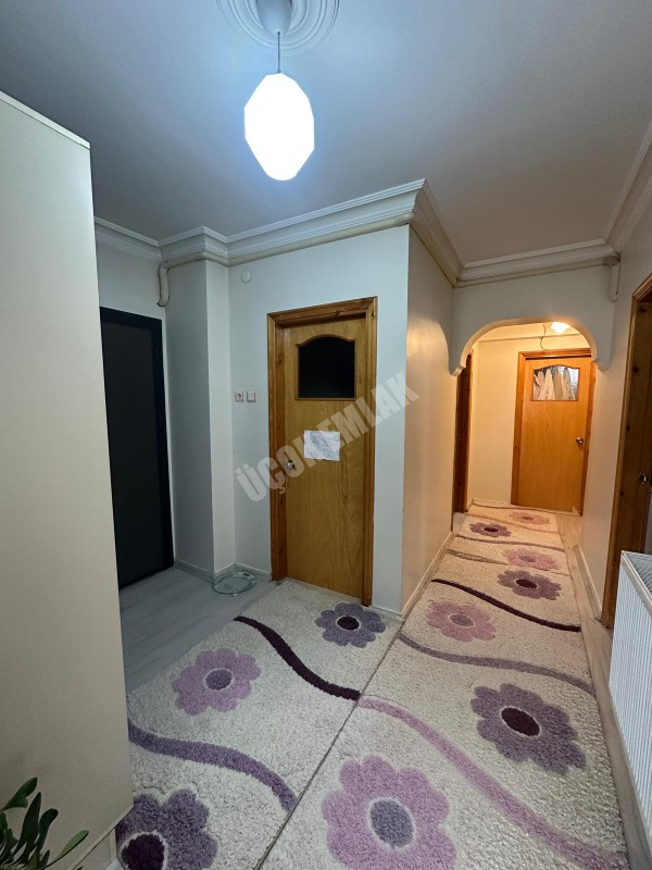AFYON ÜÇOK EMLAKTAN MAREŞAL F ÇAKMAK MAH SATILIK 3+1 125M² ARAKAT DAİRE
