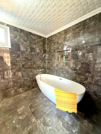 Didim Yeşiltepede Satılık Eşyalı 4+1 Villa