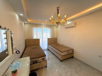 Didim Yeşiltepede Satılık Eşyalı 4+1 Villa