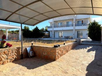 Didim Yeşiltepede Satılık Eşyalı 4+1 Villa