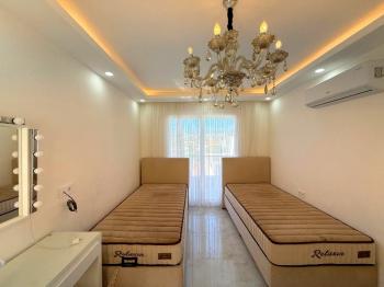 Didim Yeşiltepede Satılık Eşyalı 4+1 Villa