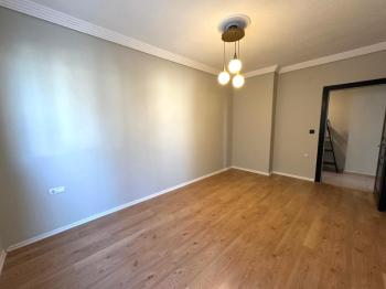 Didim Efeler Mahallesinde Satılık 2+1 Daire – Atatürk Bulvarına Yalnızca 200 Metre!