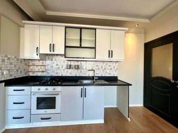 Didim Efeler Mahallesinde Satılık 2+1 Daire – Atatürk Bulvarına Yalnızca 200 Metre!