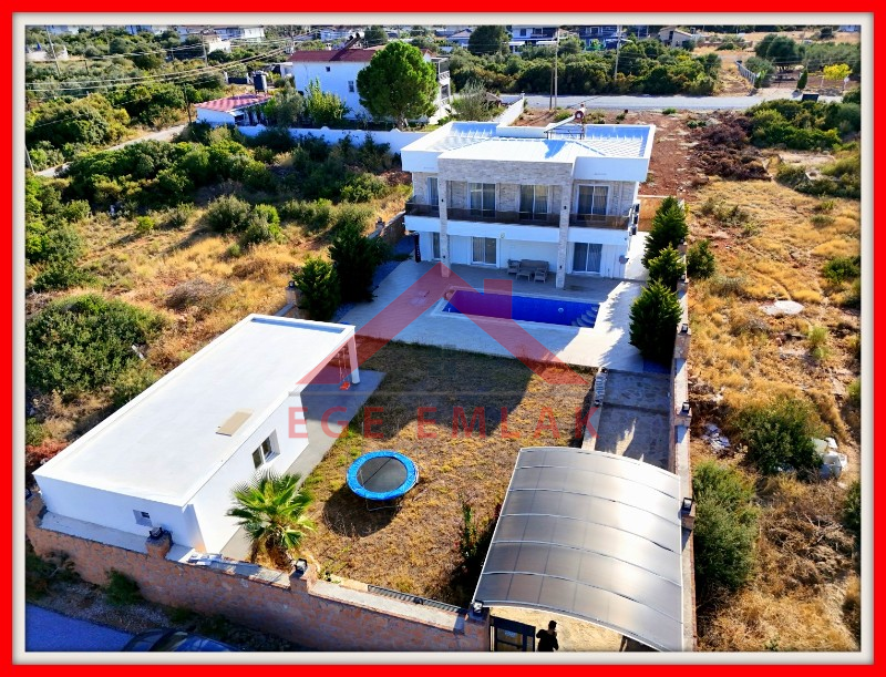 Didim Yeşiltepede Satılık Eşyalı 4+1 Villa