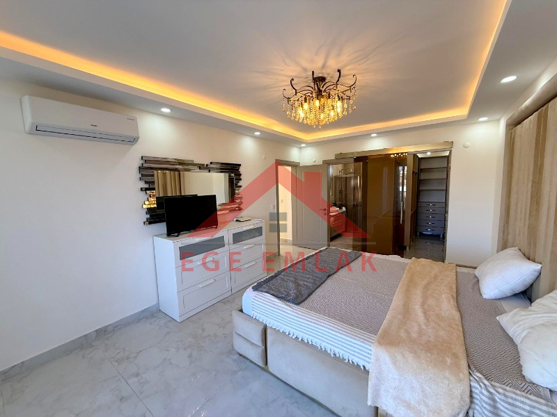 Didim Yeşiltepede Satılık Eşyalı 4+1 Villa