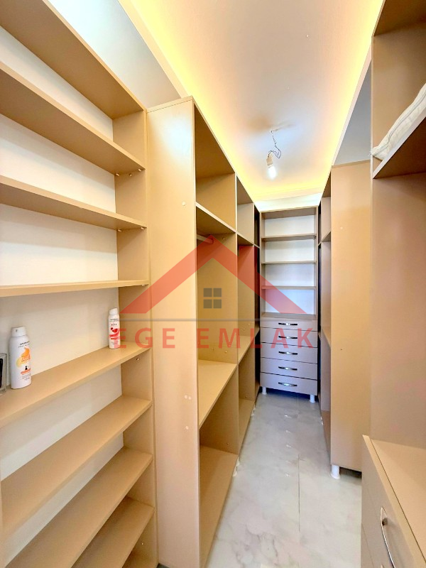 Didim Yeşiltepede Satılık Eşyalı 4+1 Villa