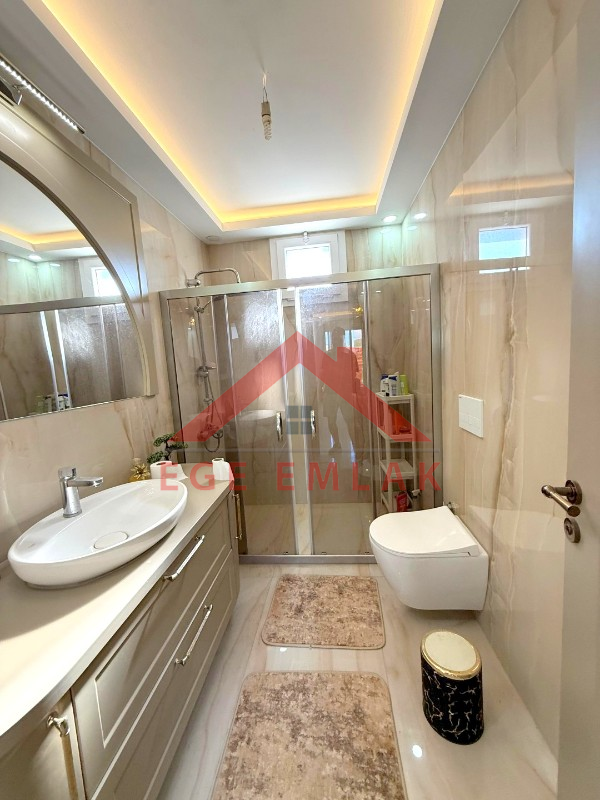 Didim Yeşiltepede Satılık Eşyalı 4+1 Villa