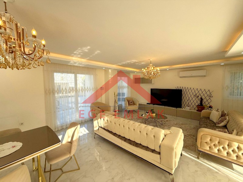 Didim Yeşiltepede Satılık Eşyalı 4+1 Villa