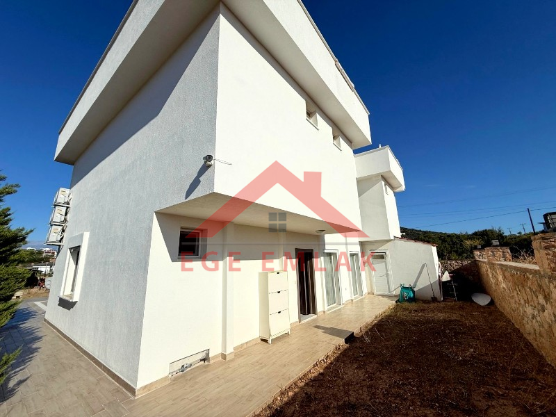 Didim Yeşiltepede Satılık Eşyalı 4+1 Villa