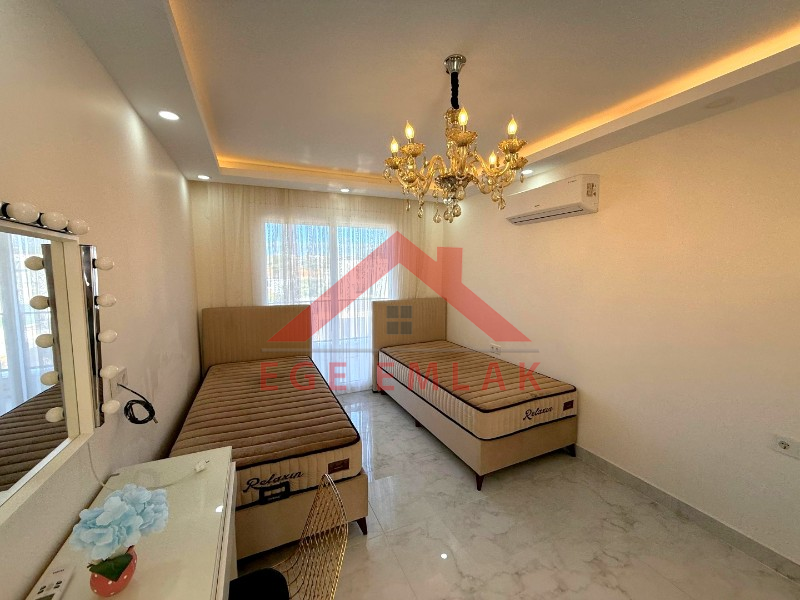 Didim Yeşiltepede Satılık Eşyalı 4+1 Villa