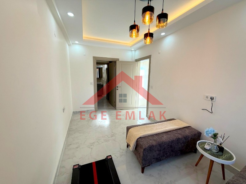 Didim Yeşiltepede Satılık Eşyalı 4+1 Villa