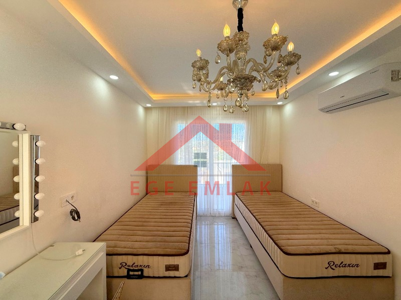 Didim Yeşiltepede Satılık Eşyalı 4+1 Villa