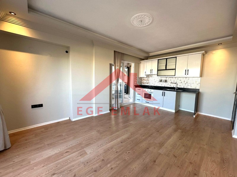 Didim Efeler Mahallesinde Satılık 2+1 Daire – Atatürk Bulvarına Yalnızca 200 Metre!