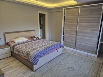 TORBALI CUMHURİYET MAHALLESİ 4+1 LUX DAİRE